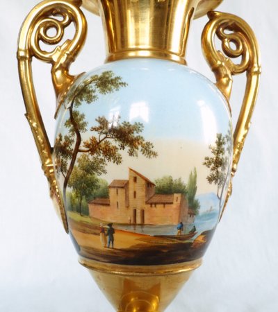 Empire vase with rotating landscape in Paris porcelain, early 19th century - 30cm