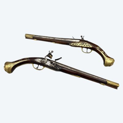 Pair of flintlock pistols for the oriental market 19th century European work