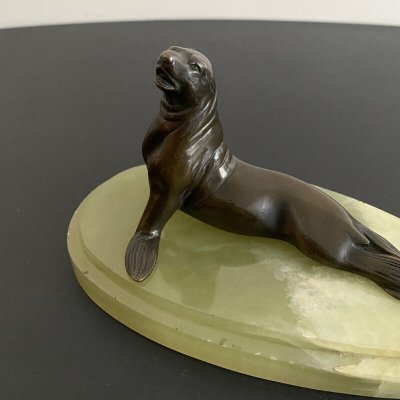 Bronze seal with Art Deco 1930 chocolate patina onyx base