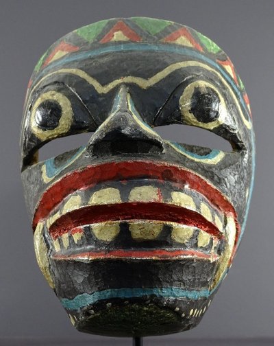 Indonésie, île De Java, Théâtre De Râmâyana, Masque De Raksasa En Bois Polychrome. 