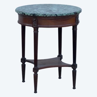 Pedestal table