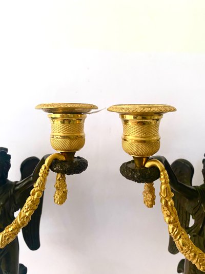 Coppia di candelabri  in bronzo dorato e patinato, epoca Impero