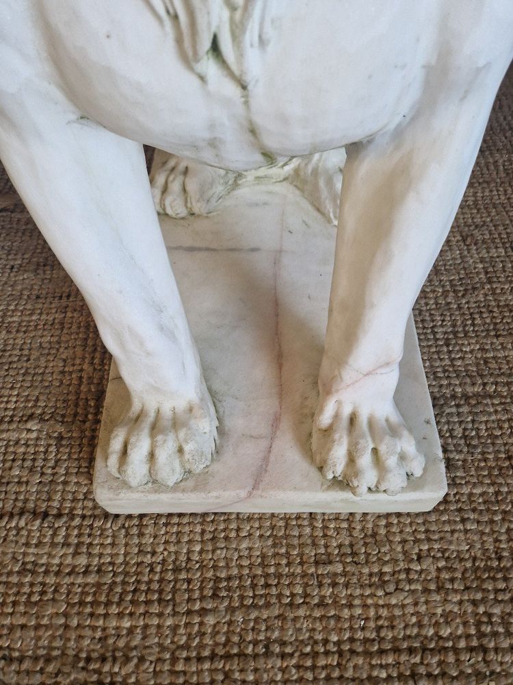 Paire De Statues De Lion En Marbre Antiques **très Lourdes**