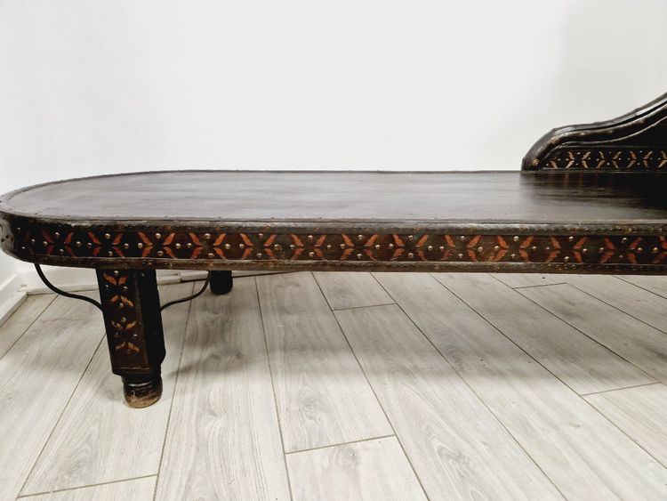 Antique Colonial Chaise Longue