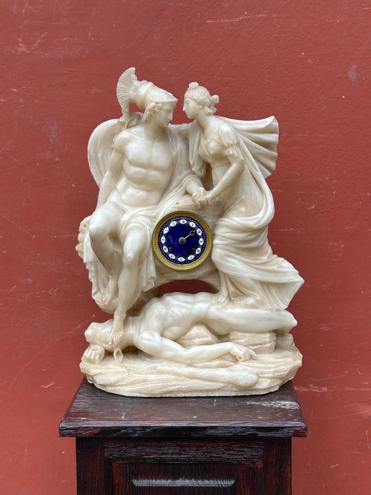 Orologio in alabastro del XIX secolo - Teseo vince il Minotauro e si allea con Arianna - Impero