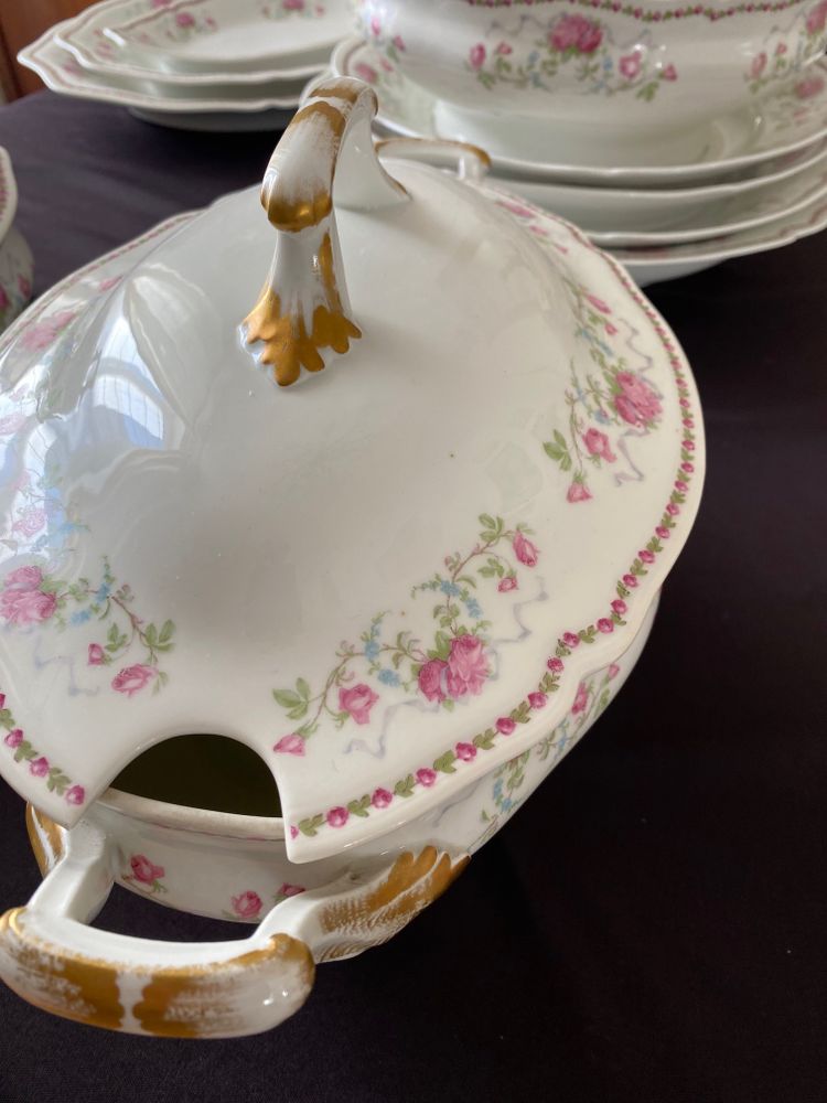 Service en porcelaine de Limoges Martin Charles