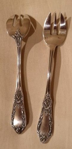 12 silver-plated empire-style oyster forks