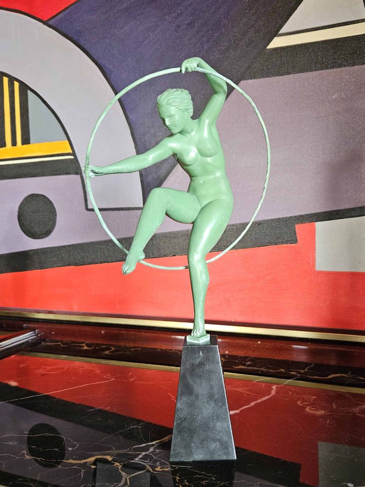 Derenne Art Deco Sculpture Hoop Dancer