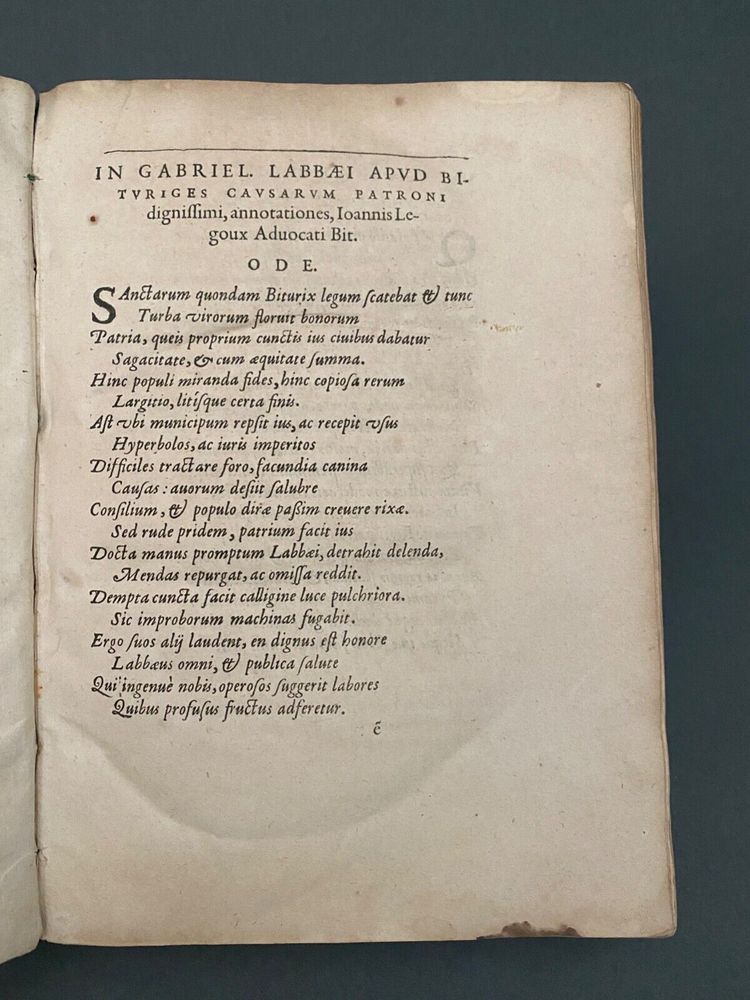 Livre Coustumes des Pays et Duché de Berry Gabriel Labbé de Montueron 1607