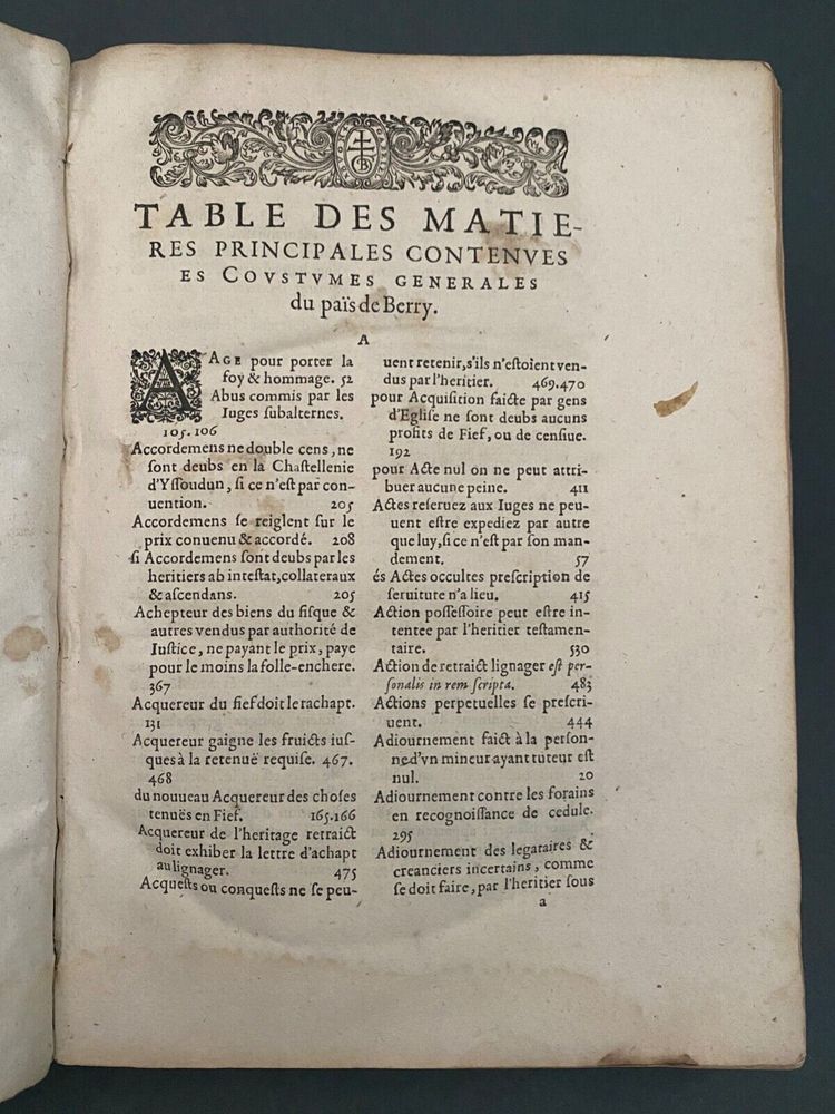 Livre Coustumes des Pays et Duché de Berry Gabriel Labbé de Montueron 1607