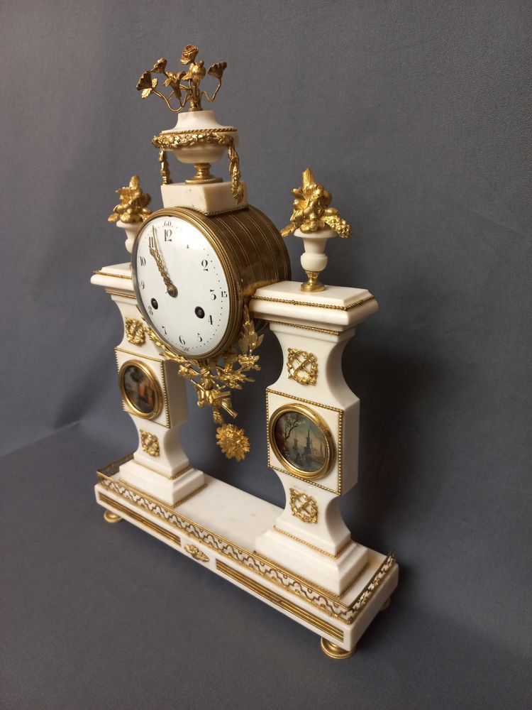 18th century Louis XVI period clock