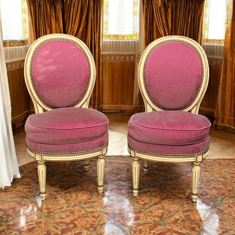 PAIR OF ANTIQUE LOUIS XVI STYLE LOUNGE CHAUFFEUSES WELL UPHOLSTERED WITH FABRIC