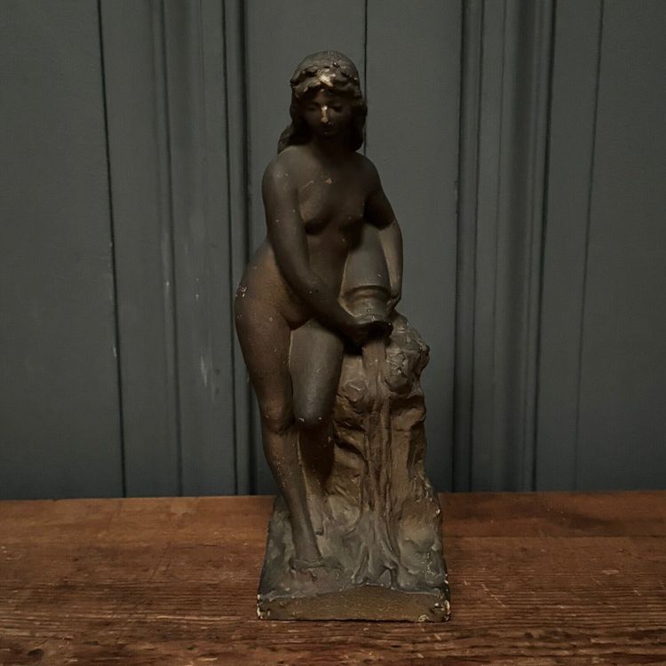 Scultura di Charles Filleul Donna del XX secolo in gesso di laboratorio antico