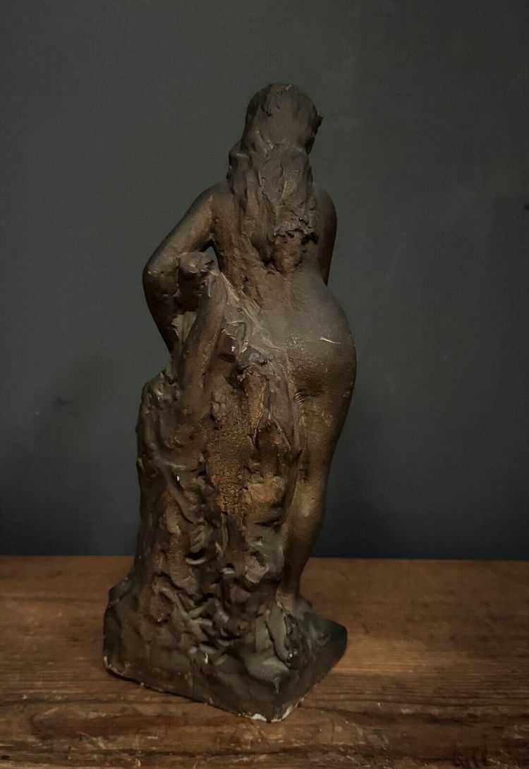 Scultura di Charles Filleul Donna del XX secolo in gesso di laboratorio antico