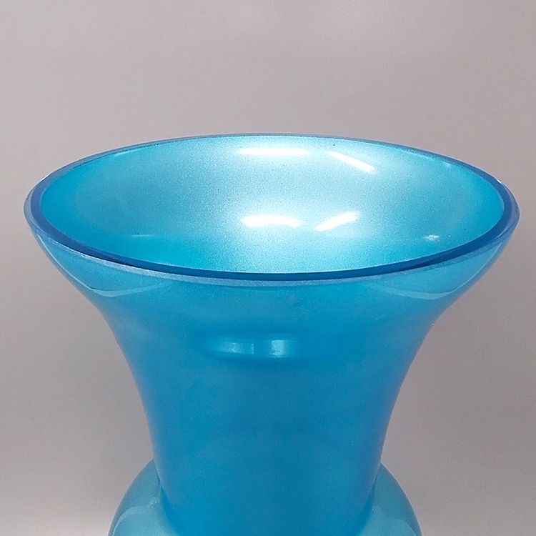 Vase bleu étonnant des années 1970 par Jean Close pour Michielotto. Fabriqué en Italie.