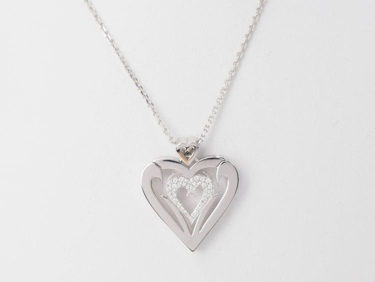 White gold and diamond heart necklace