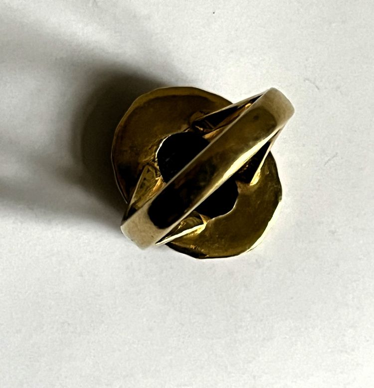 Ring aus Vermeil und Lapislazuli