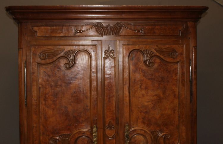 Armoire Bressane En Merisier Et Frêne XIX