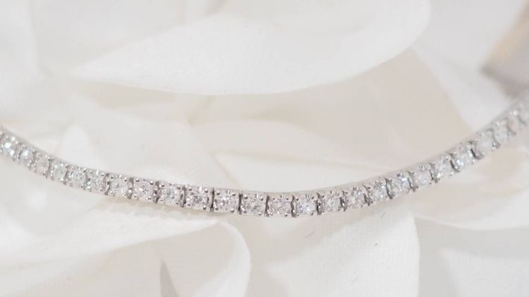 Bracelet rivière en or blanc et diamants 1ct