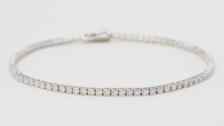 Bracelet de luxe rivière en or gris et diamants 2,04cts