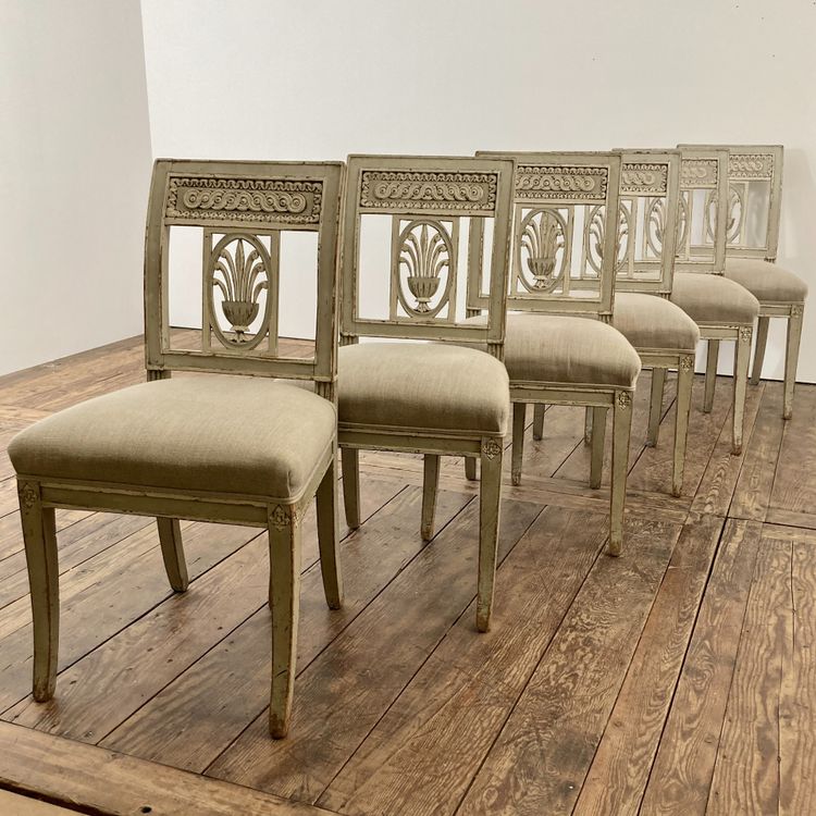 Série de 6 chaises de style Directoire