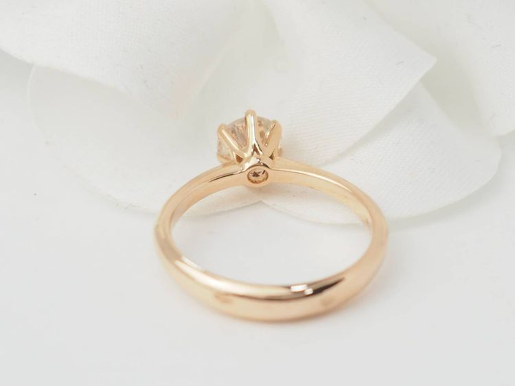 Solitaire ring in rose gold and certified 0.74ct diamond