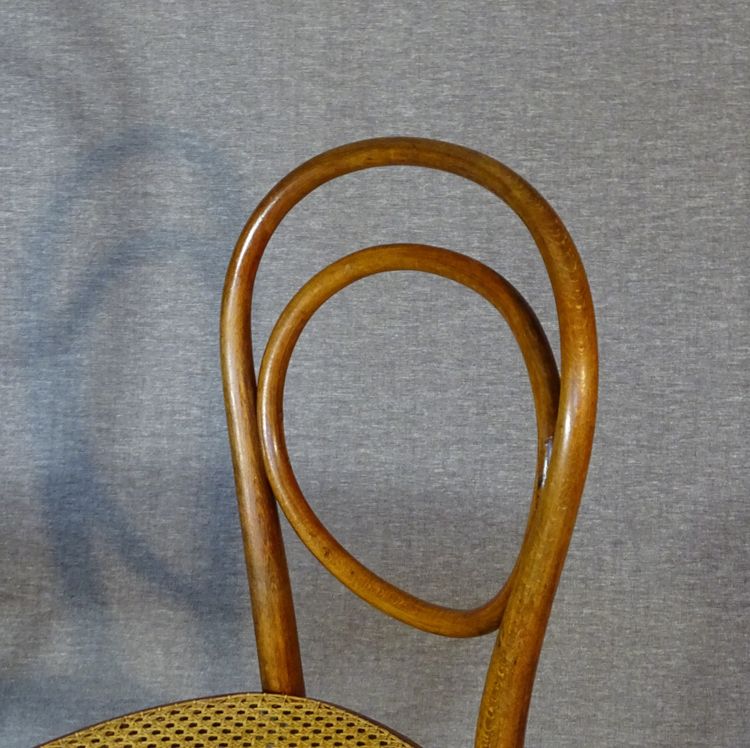 2 Thonet No. 10 chairs, 1870 version, new caning