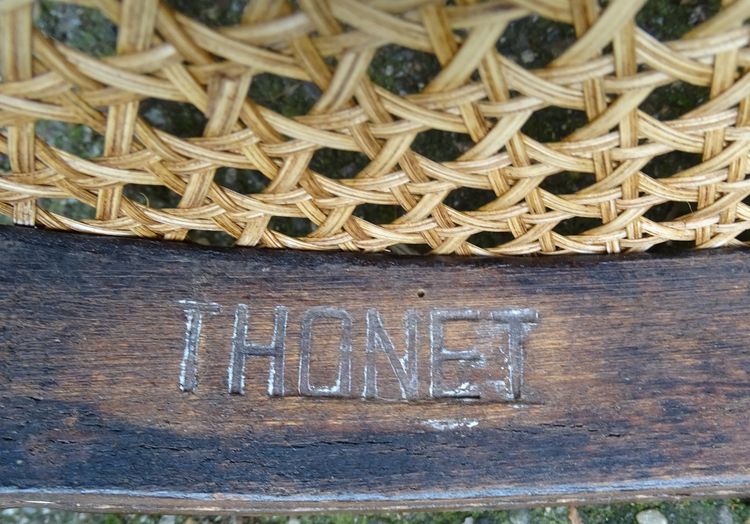 2 sedie Thonet n. 10, versione 1870, nuova impagliatura