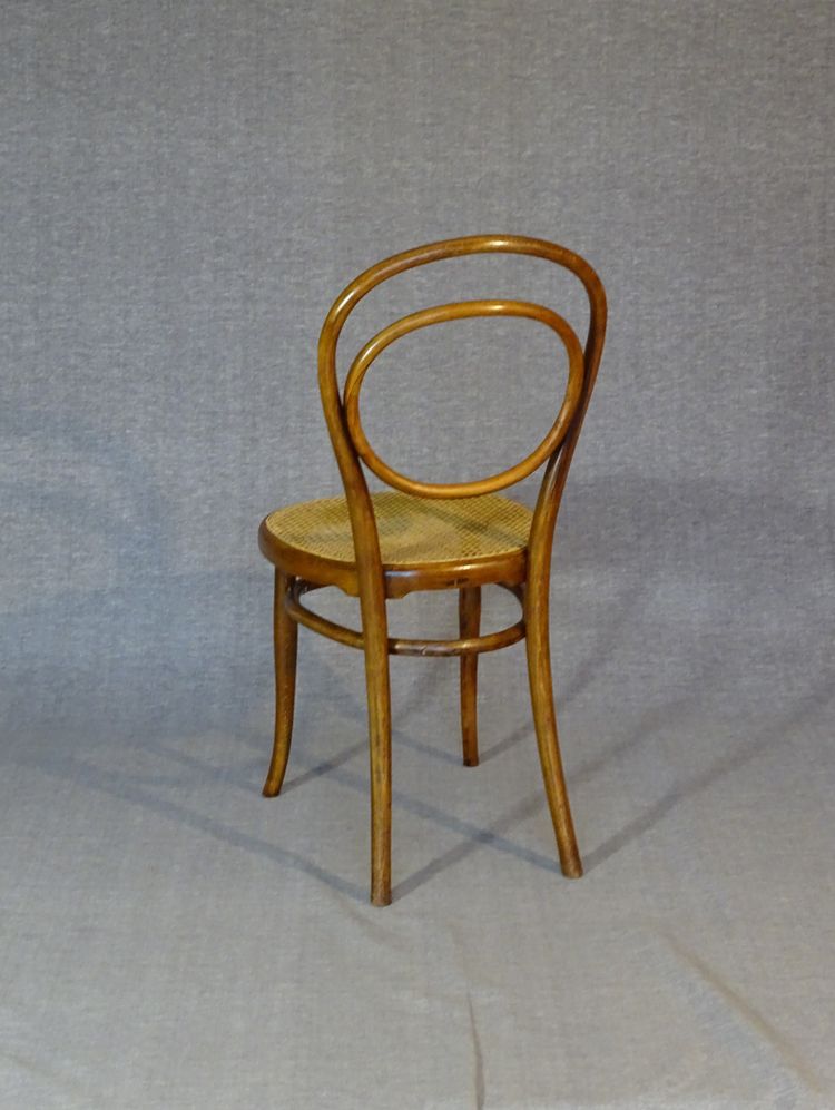 2 Thonet No. 10 chairs, 1870 version, new caning