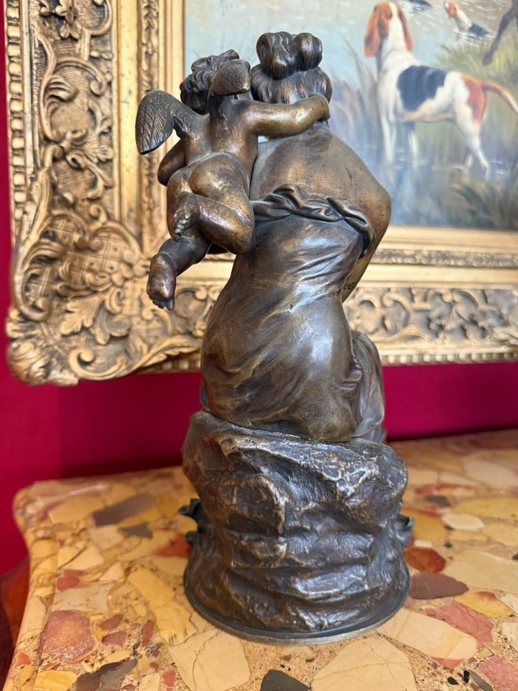 BRONZE "ALLEGORIE DE L'AMOUR" SIGNE TRODOUX