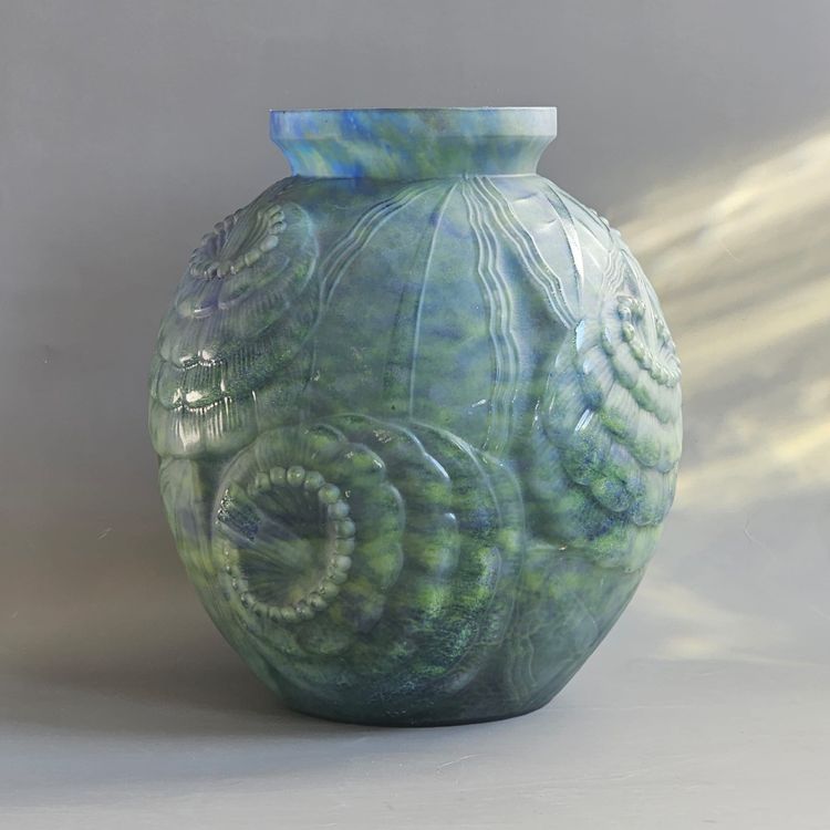 Davesne vase