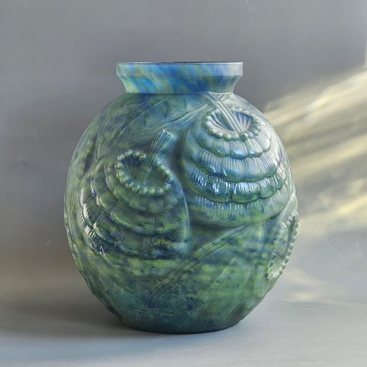 Davesne Vase