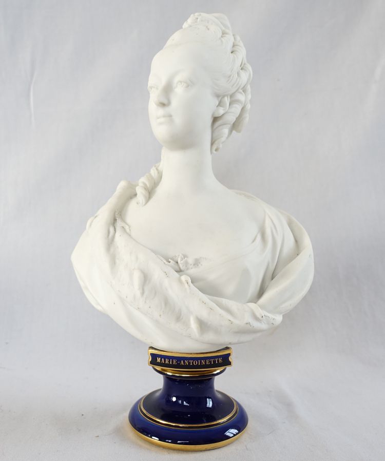 Sèvres - royalist bust of Marie Antoinette, Dauphine of France, after Boizot in 1774 - signed