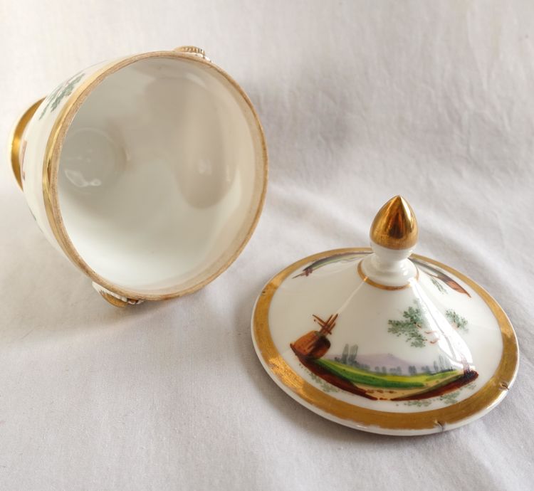 Service à café Empire en porcelaine de Paris dorée à l'or fin & paysages italiens - vers 1820