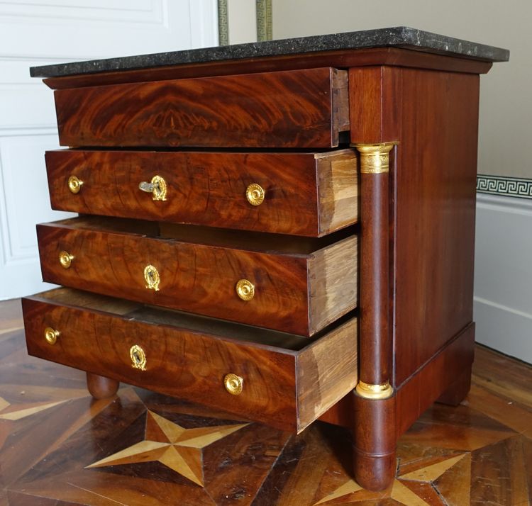 Empire children's chest of drawers, mahogany and gilt bronze - 85cm x 53cm x 76.5cm