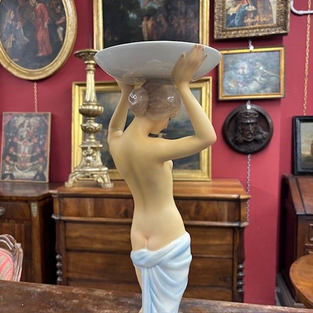 Ancienne sculpture en céramique « Femme porteuse » Ronzan années 1940. H 54 . Art Déco 