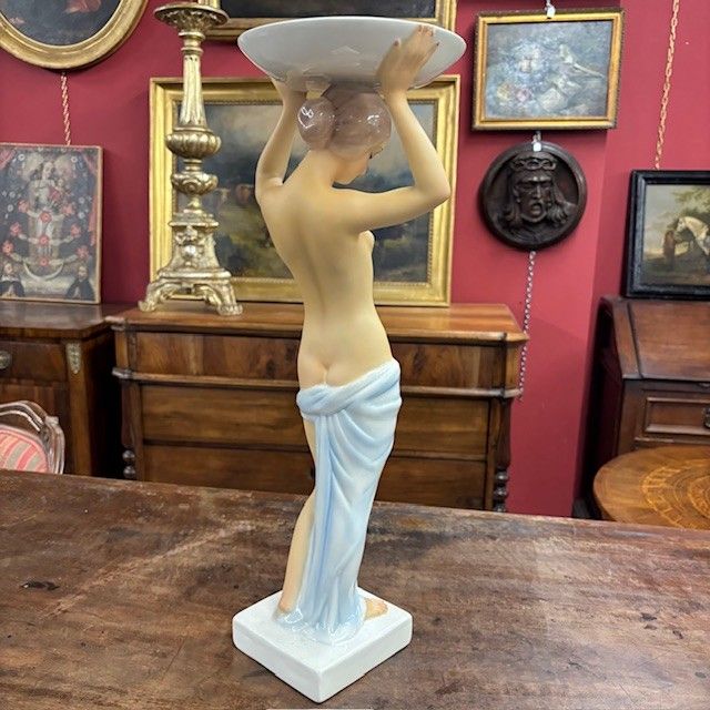 Ancienne sculpture en céramique « Femme porteuse » Ronzan années 1940. H 54 . Art Déco 