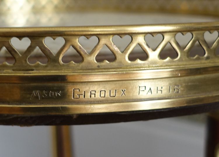 Alphonse Giroux à Paris : guéridon de style Louis XVI en acajou