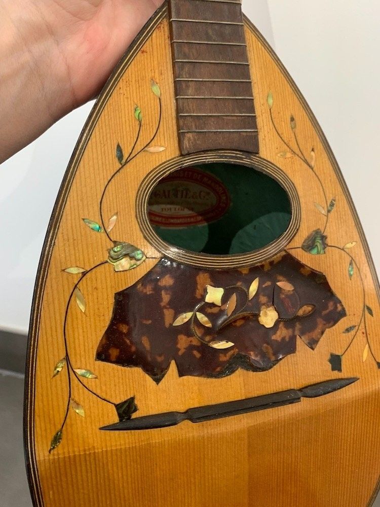 Antique mandolin with mother-of-pearl inlay - Gautié Toulouse