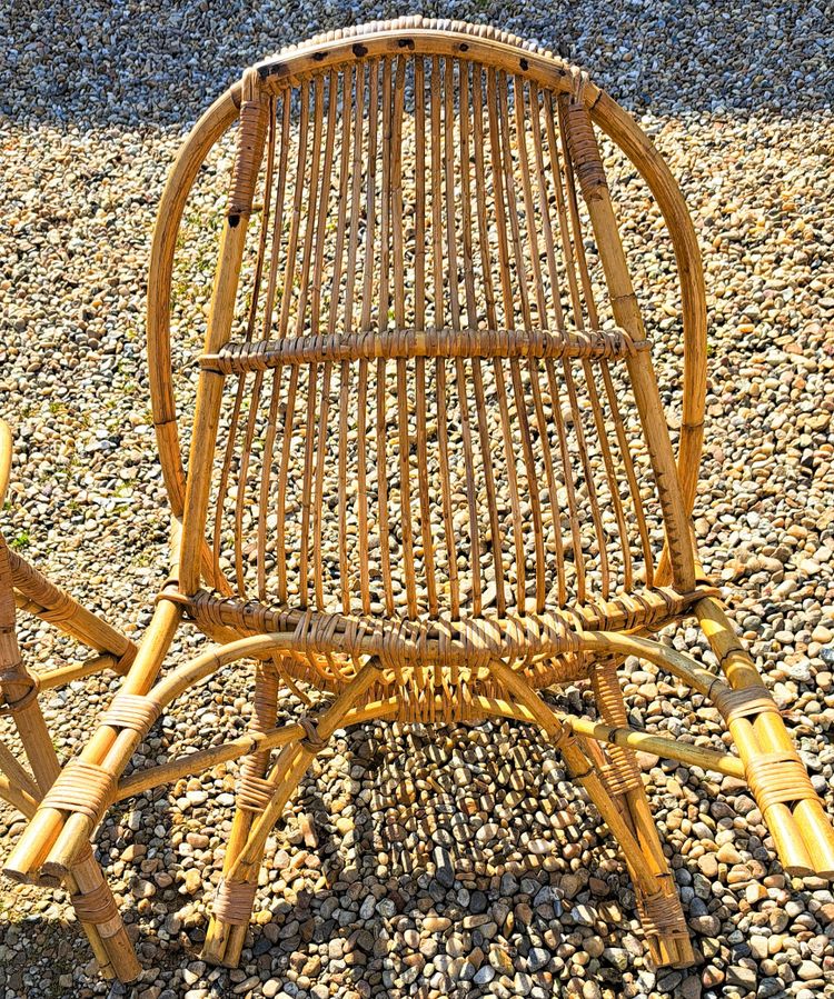 Pair of rattan armchairs with armrests from the 60s and 70s