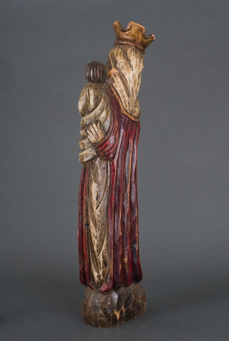 Virgin and Child Polychrome carved wood Mid-20th century Large size