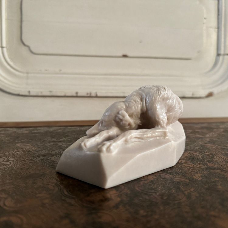 Clovis-Edmond Masson marble paperweight with sculpted greyhound decoration