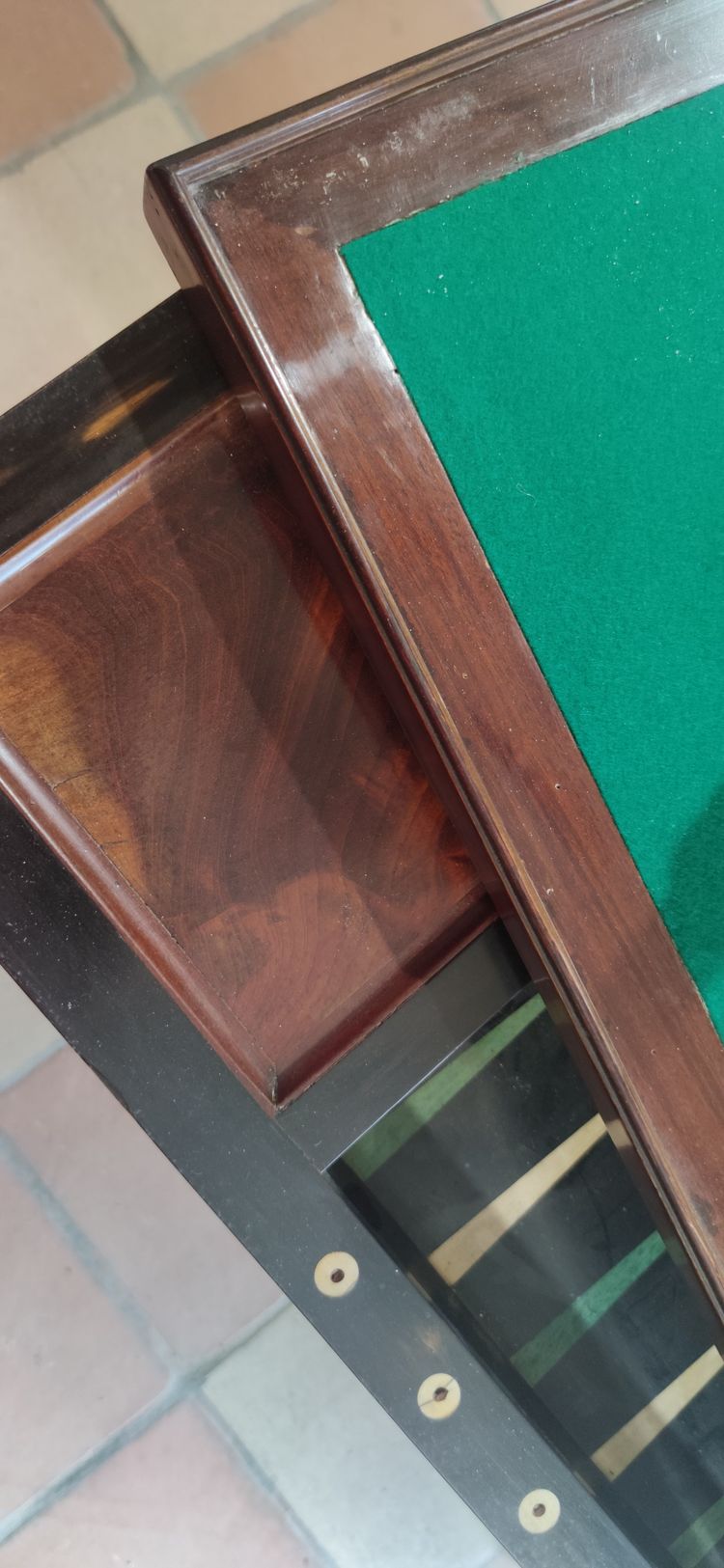 Mahogany backgammon