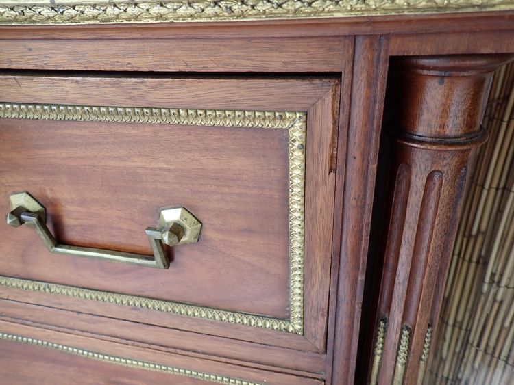 Sciban mahogany chest of drawers