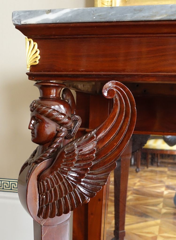 Consulate period console in flamed mahogany, attributed to Molitor - mercury-gilt bronzes