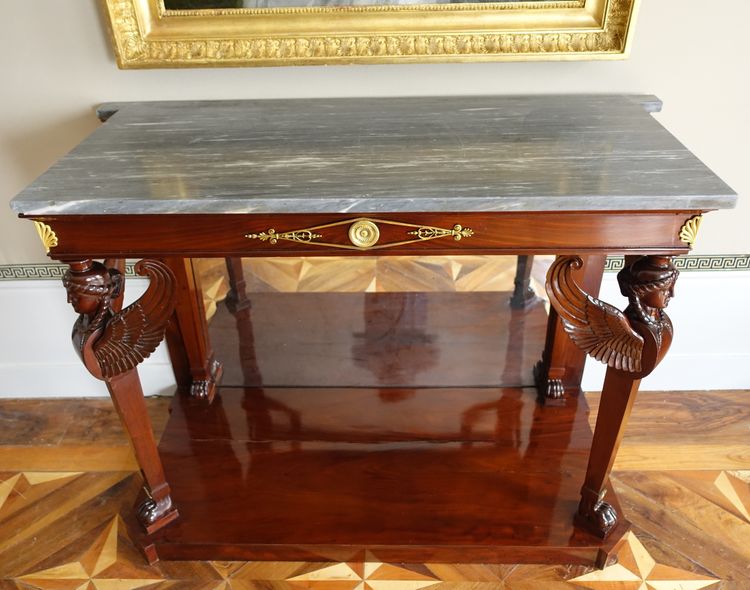 Consulate period console in flamed mahogany, attributed to Molitor - mercury-gilt bronzes