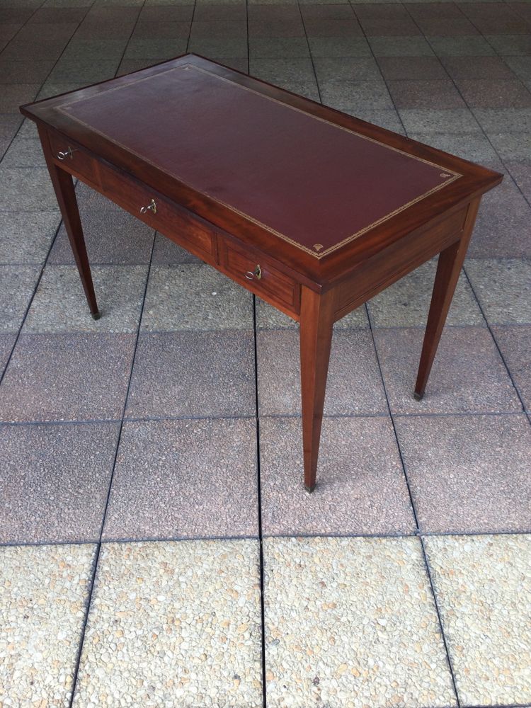 Mahogany flat desk