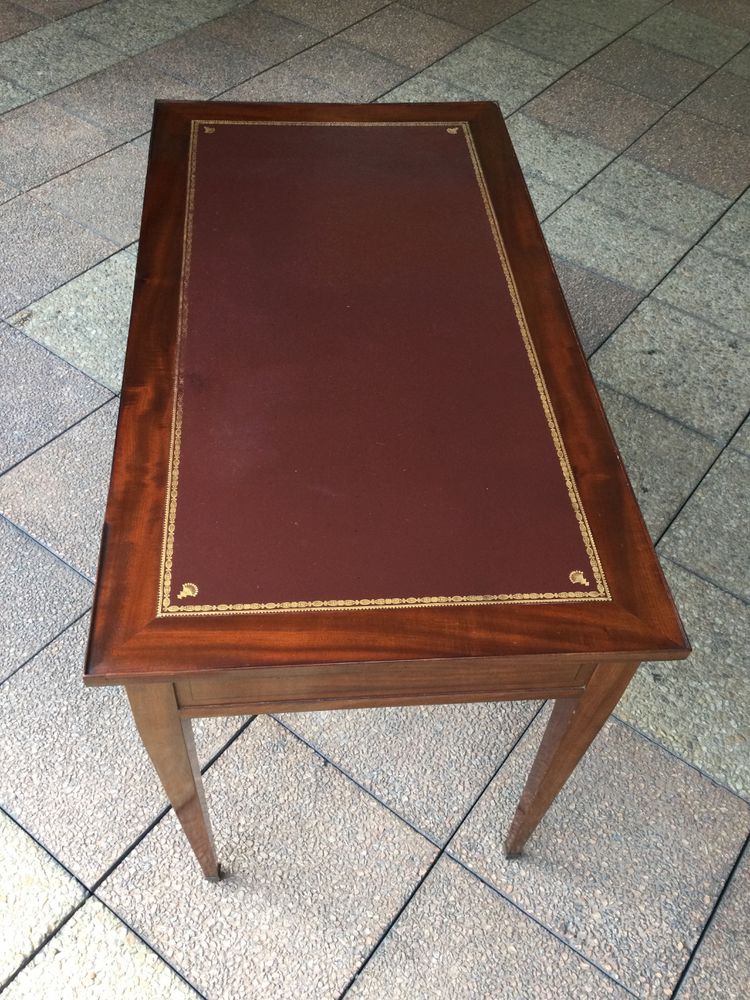 Mahogany flat desk