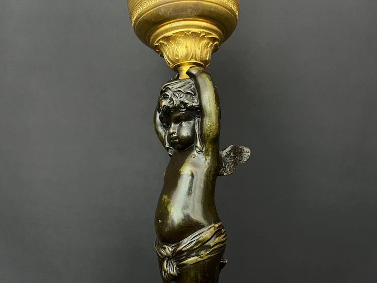 Élégant vide-poches en bronze doré et patiné avec putti – style XIXe siècle