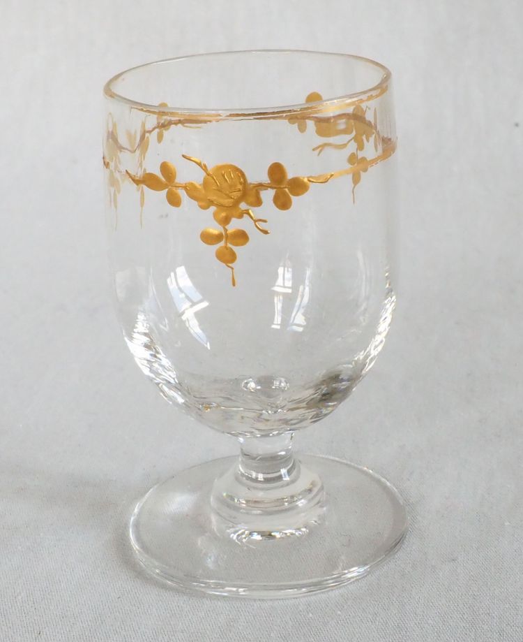 Service à liqueur d'époque Napoléon III en cristal de Baccarat rehaussé d'or fin